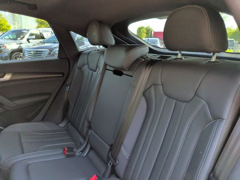 Used 2023 Audi Q5 2.0T Premium Plus w/ Premium Plus Package AWD/4WD image 37