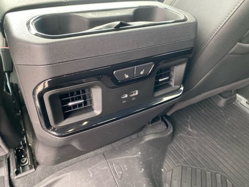 Used 2026 GMC Sierra 1500 AT4 w/ AT4 Premium Package AWD/4WD image 20