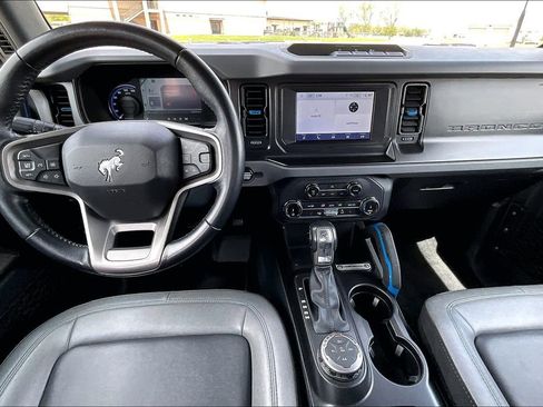 Used 2022 Ford Bronco Black Diamond AWD/4WD image 14