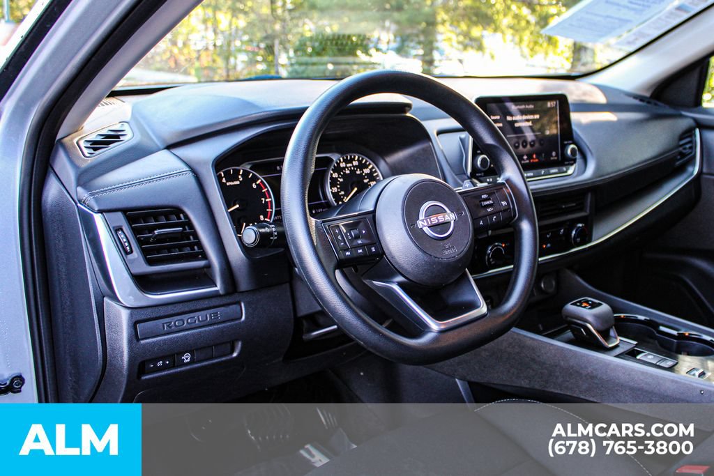 Used 2024 Nissan Rogue S FWD image 22