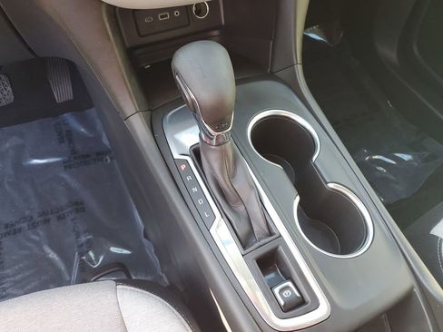 Used 2023 Chevrolet Equinox LS w/ Sport Edition image 24