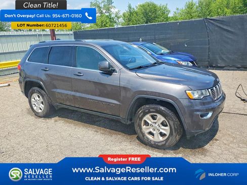 Used 2017 Jeep Grand Cherokee Laredo w/ Quick Order Package 23E AWD/4WD image 5
