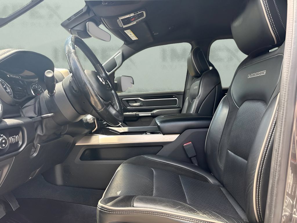 Used 2019 RAM 1500 Laramie RWD image 9