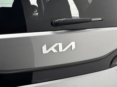 Used 2025 Kia Soul EX FWD image 8