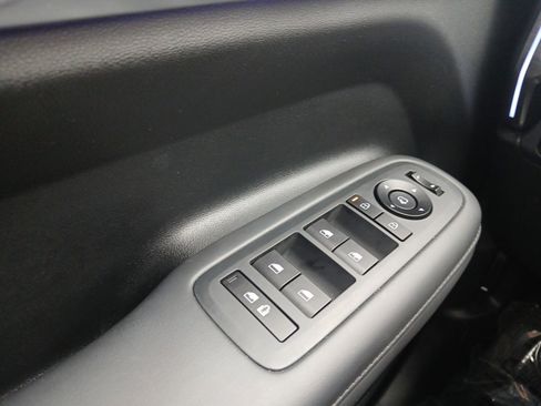 Used 2025 Hyundai Santa Fe Limited image 18