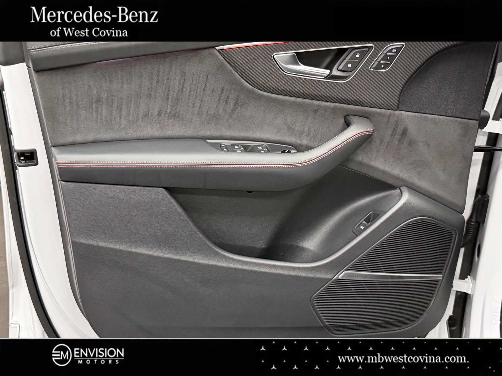 Used 2023 Audi RS Q8 w/ Black Optic Package AWD/4WD image 21