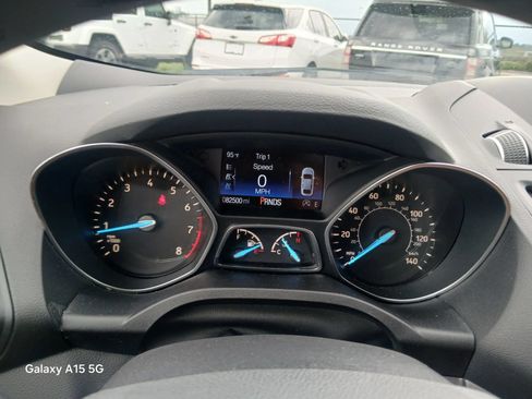 Used 2019 Ford Escape SE FWD image 32
