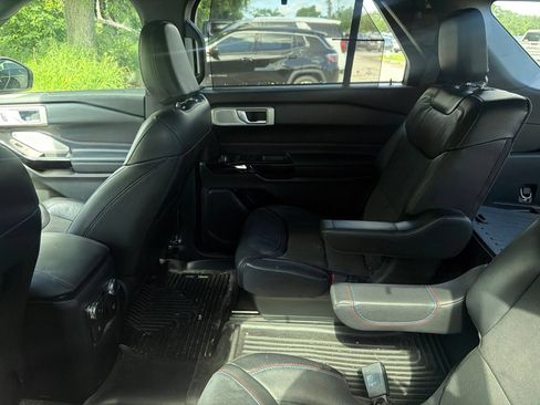 Used 2022 Ford Explorer ST w/ Equipment Group 401A AWD/4WD image 8