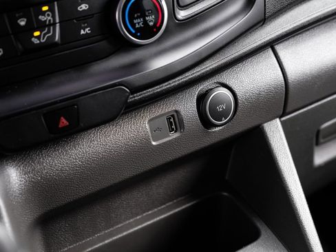 Used 2021 Ford Transit 350 XLT image 23