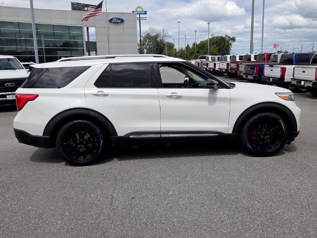 Used 2020 Ford Explorer Limited RWD image 14