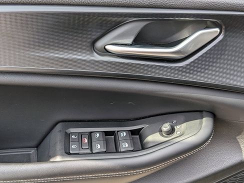 Used 2023 Jeep Grand Cherokee L Laredo image 10