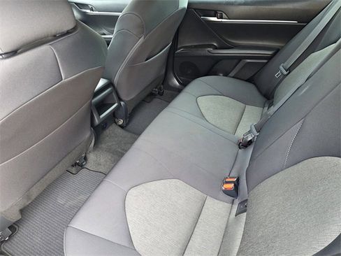 Used 2024 Toyota Camry LE image 19
