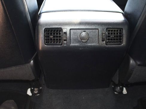 Used 2017 Toyota Tundra Limited image 33