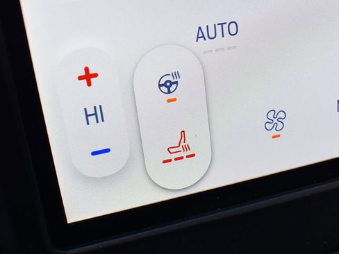 Used 2023 Ford Edge ST-Line image 19