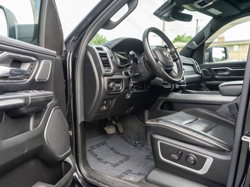 Used 2023 RAM 1500 Laramie AWD/4WD image 13