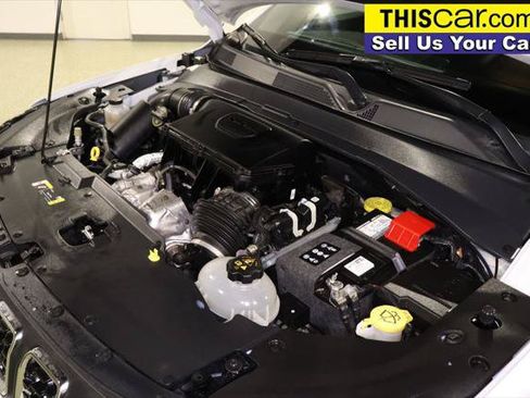 Used 2025 Jeep Compass Latitude AWD/4WD image 23