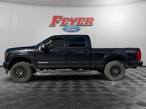 Certified 2021 Ford F350 Lariat image 2
