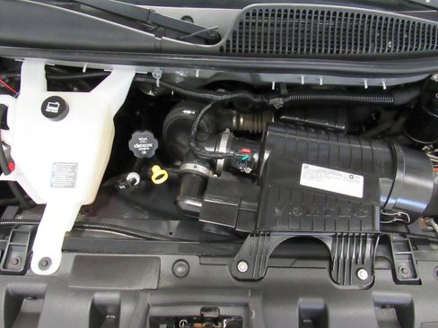 Used 2020 Chevrolet Express 2500 Extended w/ Driver Convenience Package RWD image 31
