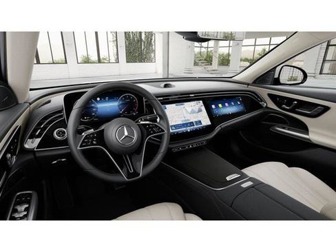 New 2026 Mercedes-Benz E 450 4MATIC Sedan image 3