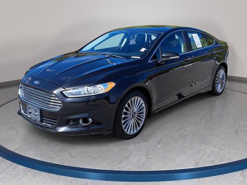Used 2013 Ford Fusion Titanium FWD image 1