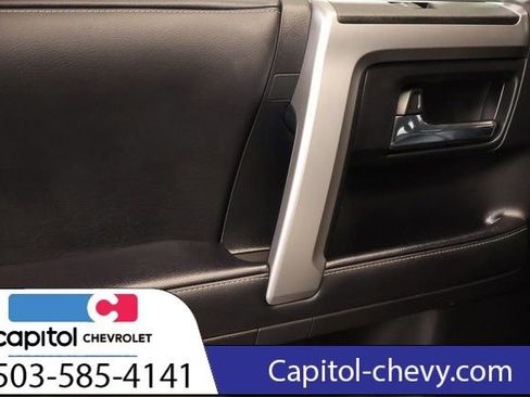 Used 2024 Toyota 4Runner SR5 Premium image 31