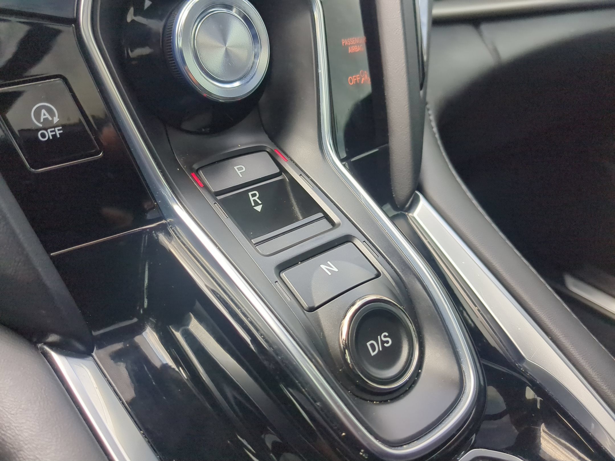 Used 2024 Acura RDX SH-AWD image 19