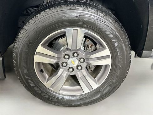 Used 2017 Chevrolet Colorado LT w/ Luxury Package, Chrome image 31