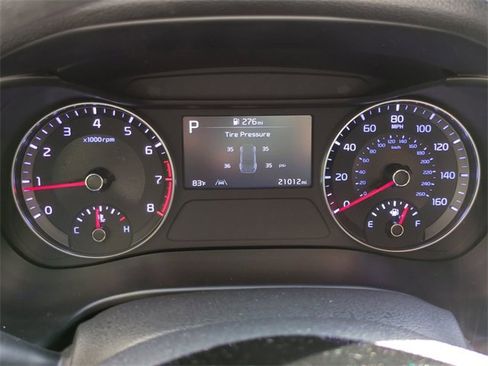 Used 2023 Kia Forte LXS w/ LXS Technology Package image 30