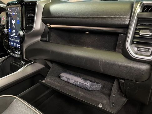 Used 2020 RAM 2500 Laramie w/ Night Edition image 72