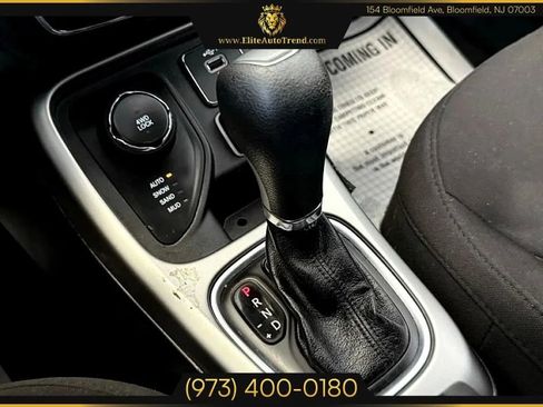 Used 2020 Jeep Compass Sport image 18