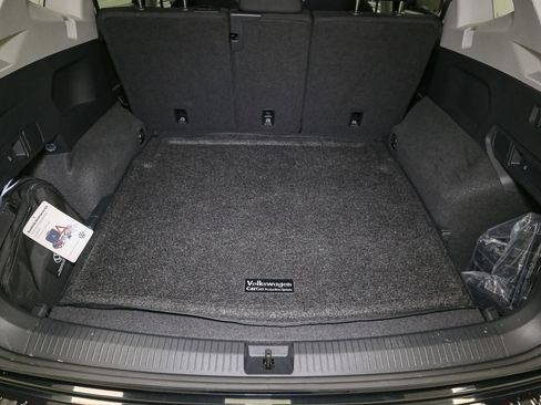 Certified 2024 Volkswagen Tiguan S image 13