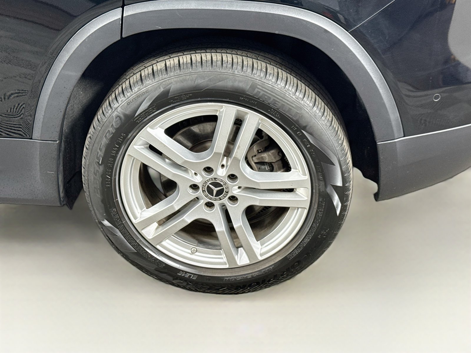 Used 2022 Mercedes-Benz GLB 250 4MATIC image 9