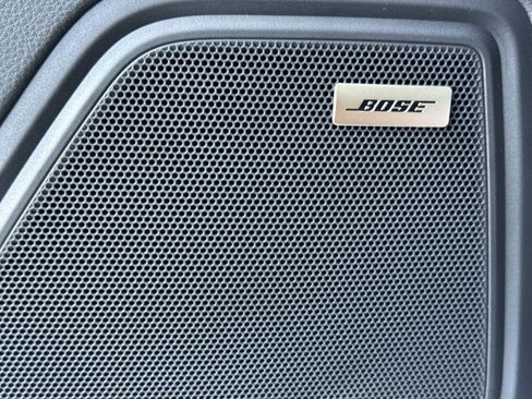 Certified 2025 Porsche Macan image 21