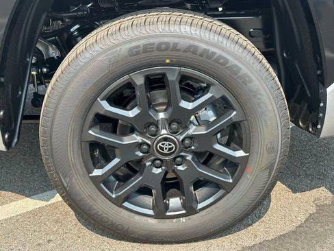 New 2026 Toyota Tundra Platinum AWD/4WD image 31