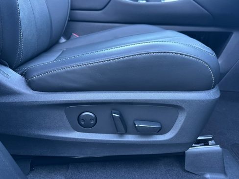 Used 2025 INFINITI QX60 Pure image 25