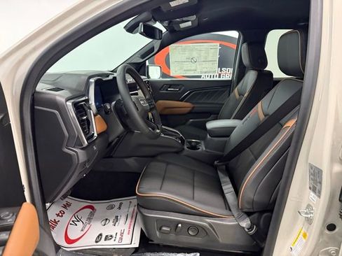 New 2026 GMC Canyon AT4 image 9