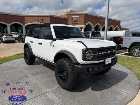 Used 2023 Ford Bronco Black Diamond AWD/4WD image 1