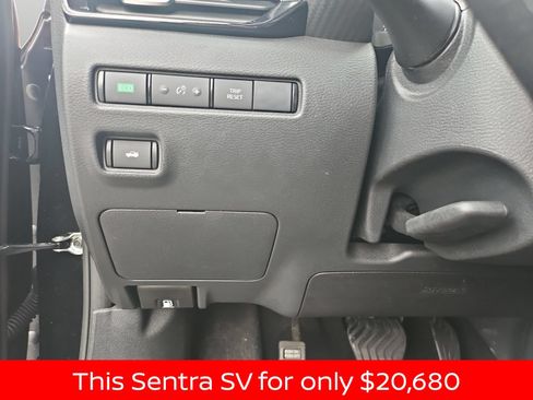 Used 2025 Nissan Sentra SV FWD image 39