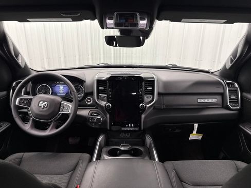 Used 2026 RAM 1500 Big Horn AWD/4WD image 16