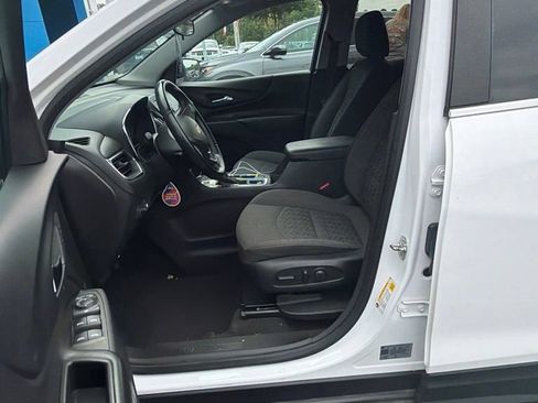 Used 2024 Chevrolet Equinox LT AWD/4WD image 12