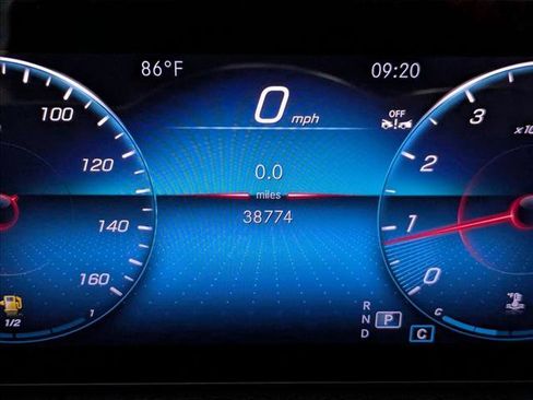 Certified 2023 Mercedes-Benz GLB 250 4MATIC image 11