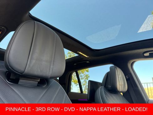 Certified 2023 Mercedes-Benz EQS 580 4MATIC SUV w/ Acoustic Comfort Package image 17