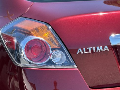 Used 2012 Nissan Altima 2.5 S w/ Convenience Pkg FWD image 24