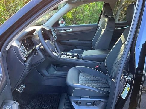 New 2026 Volkswagen Atlas SEL Premium R-Line AWD/4WD image 21