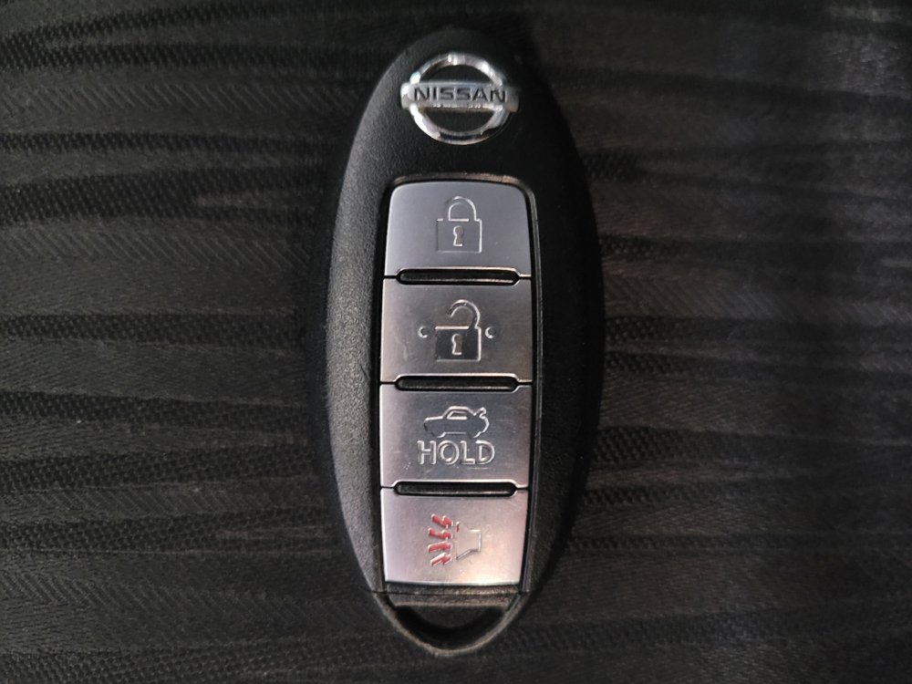 Used 2017 Nissan Sentra SV FWD image 32