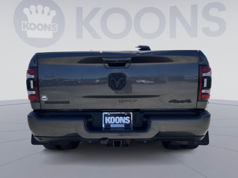 Used 2024 RAM 3500 Big Horn w/ Night Edition AWD/4WD image 5