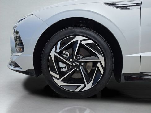 New 2026 Hyundai Sonata SEL FWD image 36