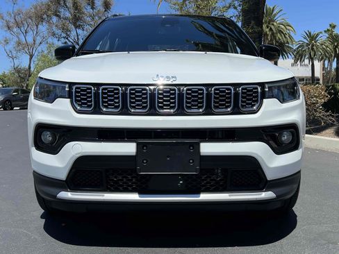 Used 2025 Jeep Compass Limited AWD/4WD image 43