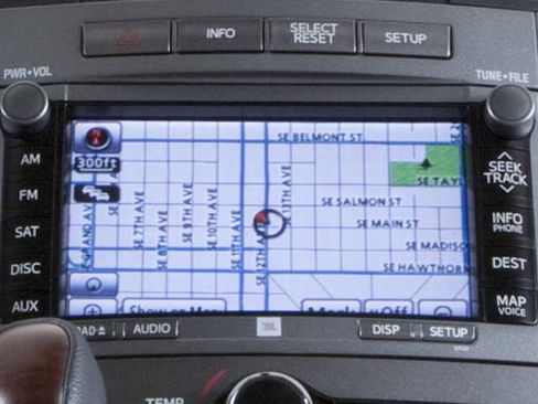 Used 2011 Toyota Venza AWD image 15