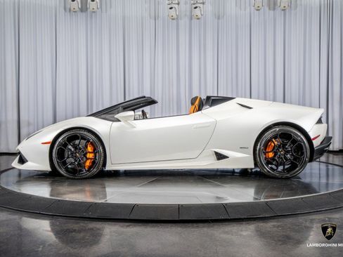 Used 2017 Lamborghini Huracan LP 610-4 image 17